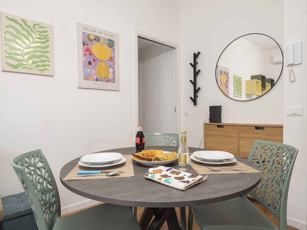 Varanini - Modern 1 bdr Apartment Loreto Area
