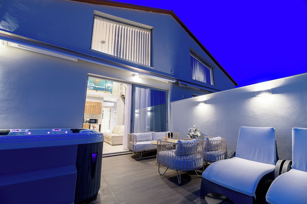 Pearl Luxury Living