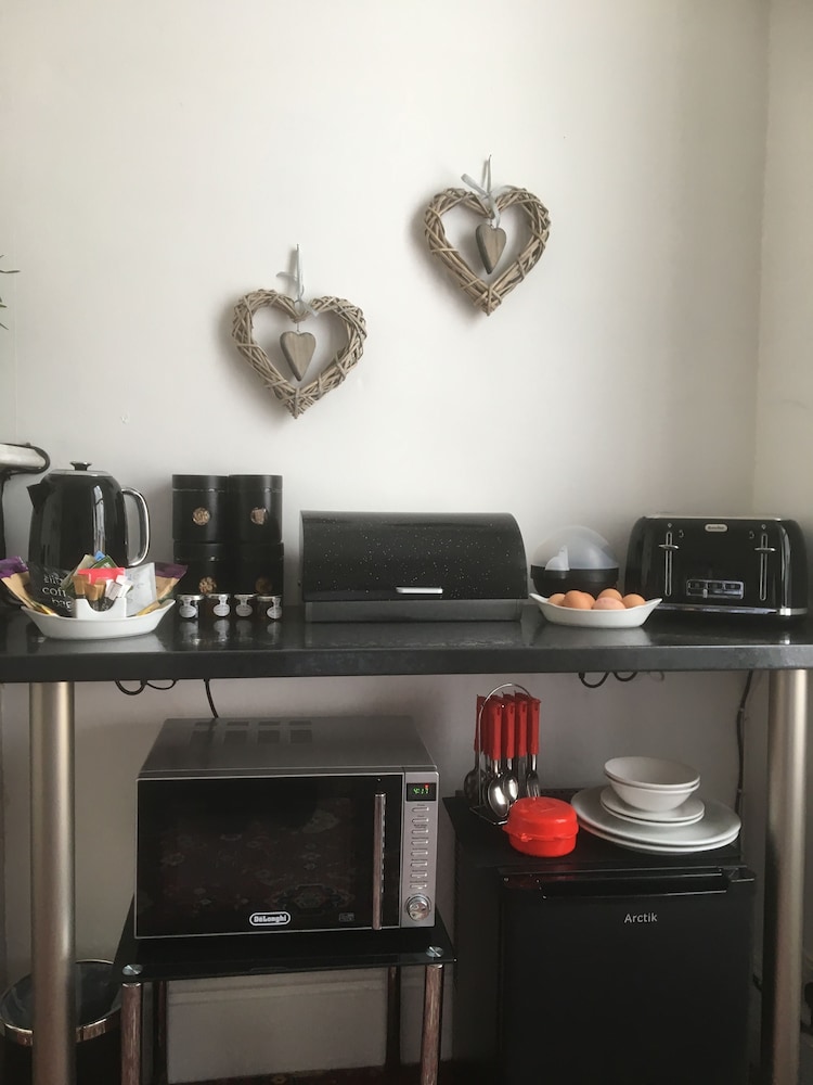 Garswood Guesthouse