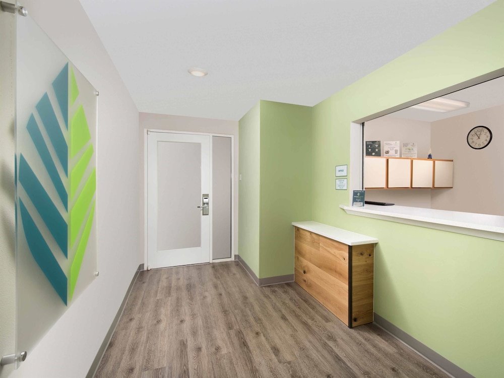 WoodSpring Suites Spartanburg - Duncan
