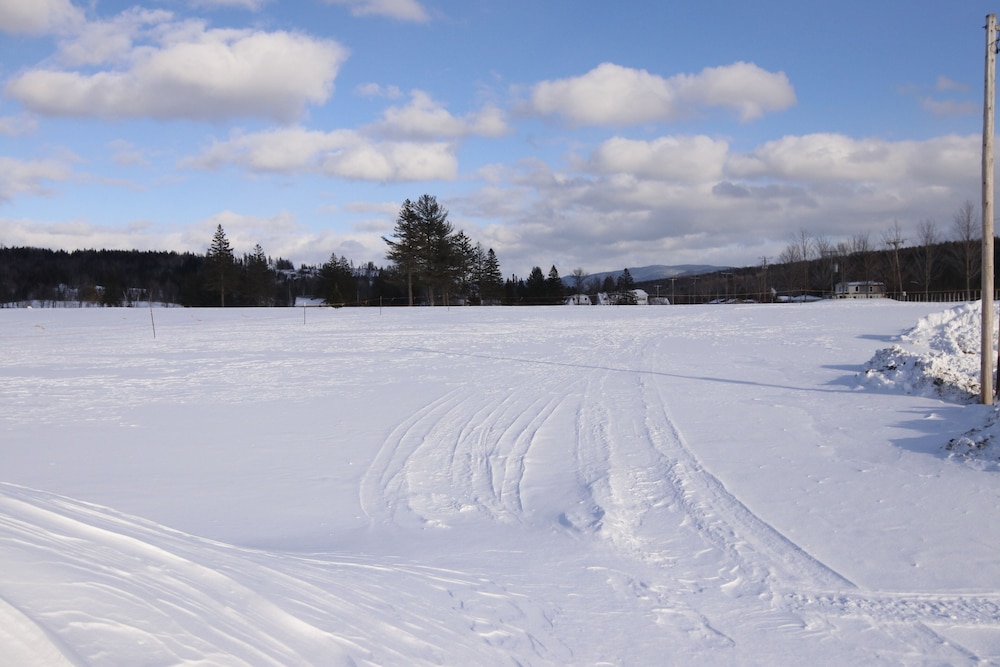 Colebrook C.C. & Motel
