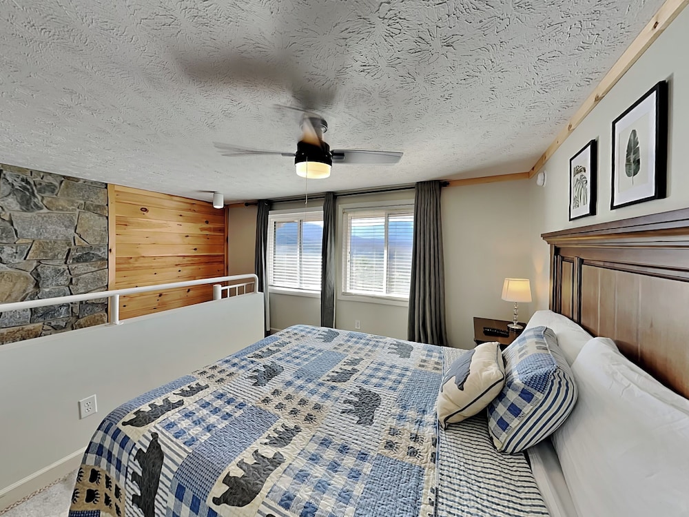 Mountain Vista by Jackson Mountain Rentals