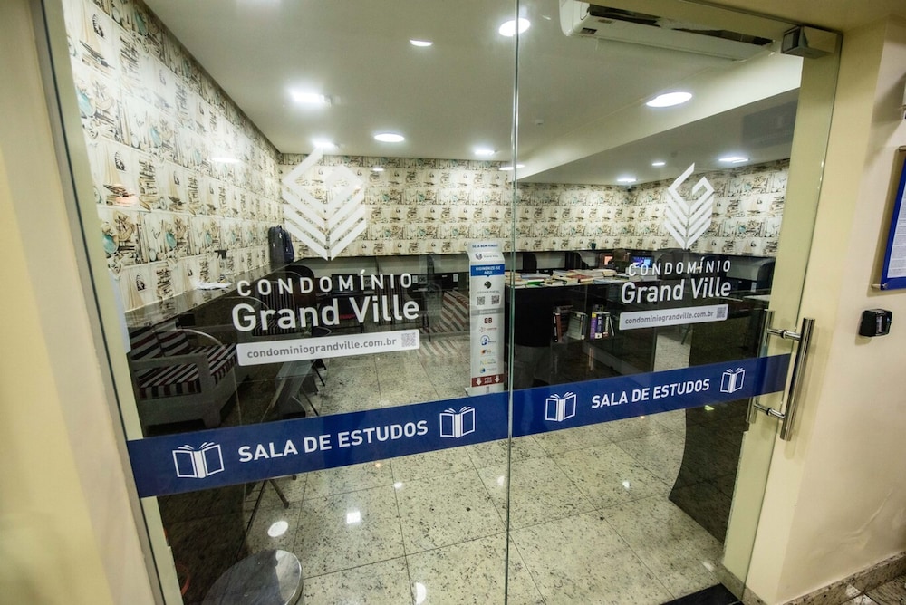 Apto p Home Office c boa Localiza o - Asa Sul DF