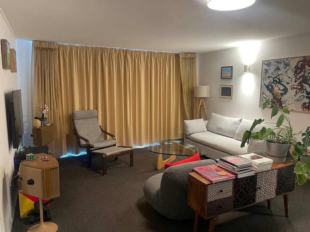 The Top Deck Retreat Ballina
