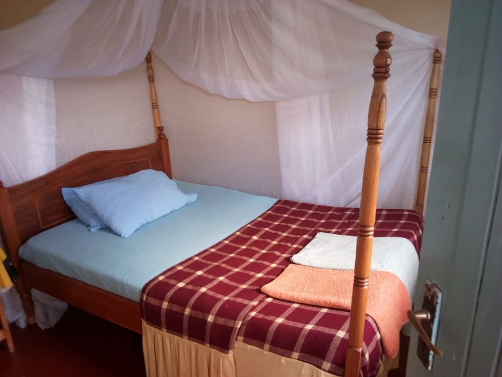 Mumbi Rose Guest House view 2