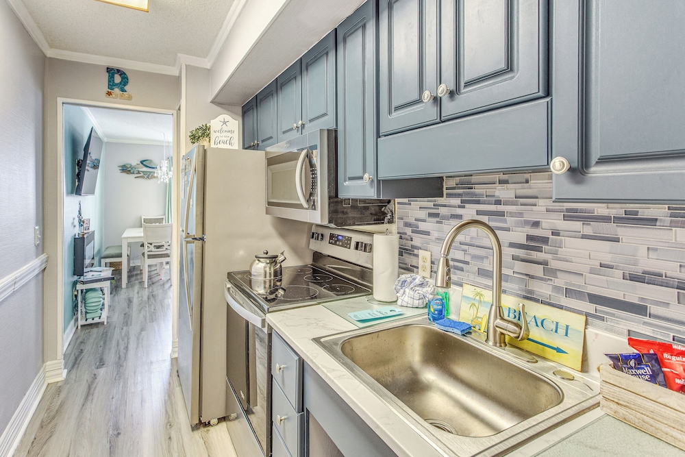 Steps to Beach: Myrtle Beach Condo w/ Resort Perks