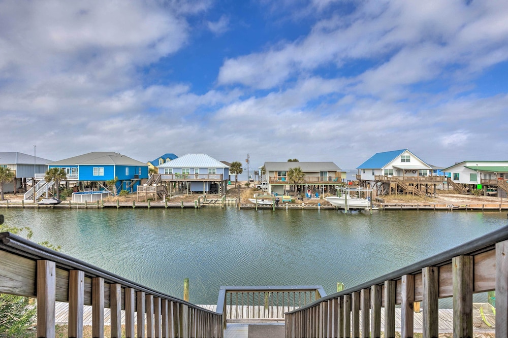 Waterfront Dauphin Island Home w/ Deck & Boat Dock view 2