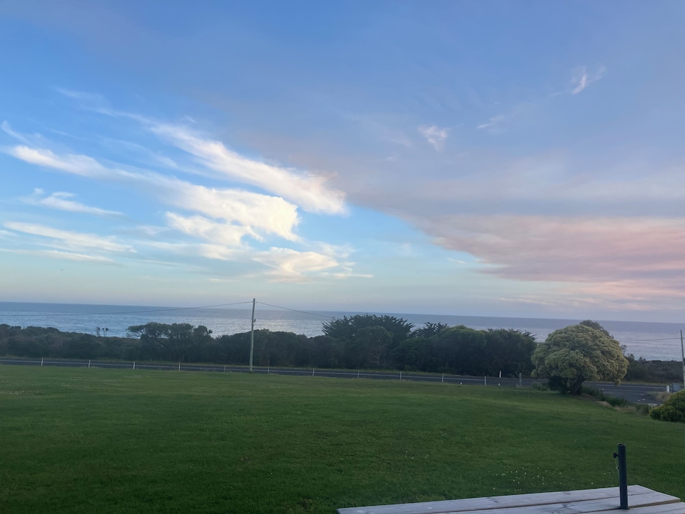61 OCEAN ROAD MOTEL