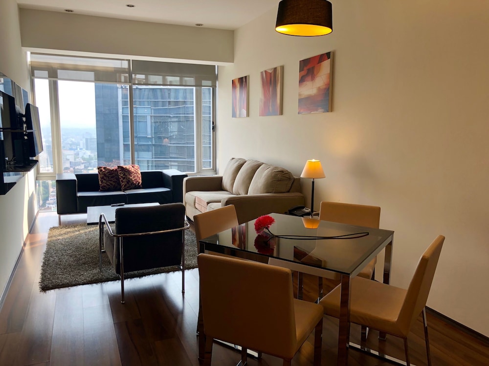 Plaza Suites México City 2403 — Mexico City