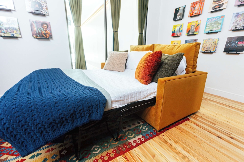 Loft 307 The William Vinyl Downtown Vibes