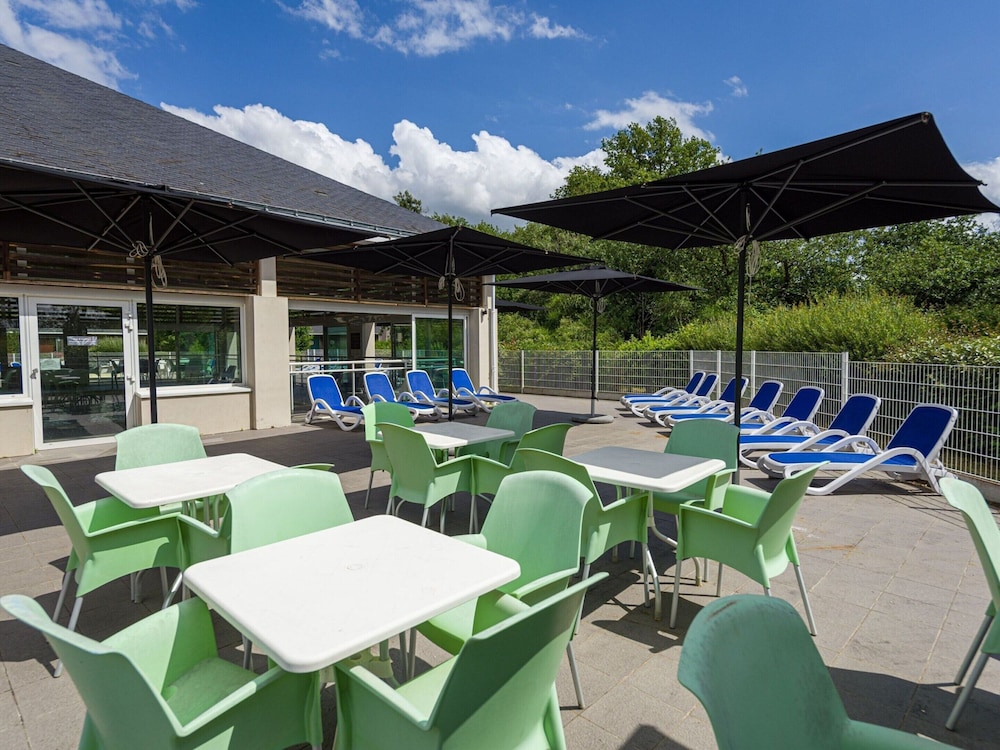 Beautiful Maisonette in a Quiet Area in the Loire photo 2