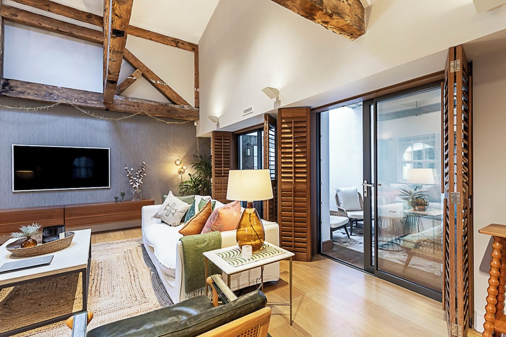 Pepys House: A Modern Touch of History