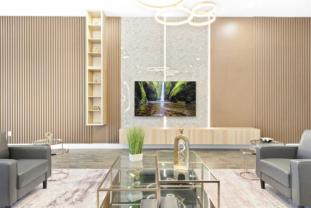 Magical 15-bedroom Villa Game Room, Theater & More!