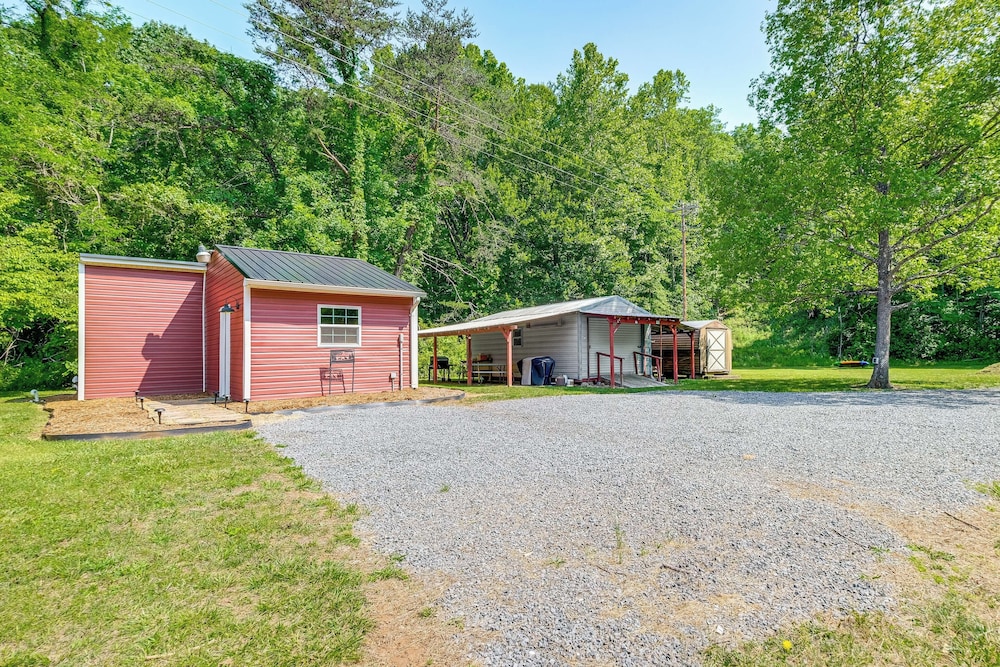 Fish, Hike, Explore: Alleghany Cabin Hideaway