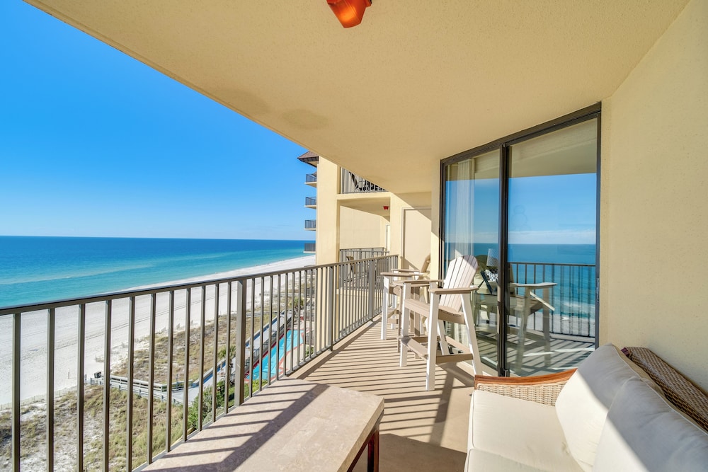 'seagulls Nest' Oceanfront Oasis w/ Pool Access!