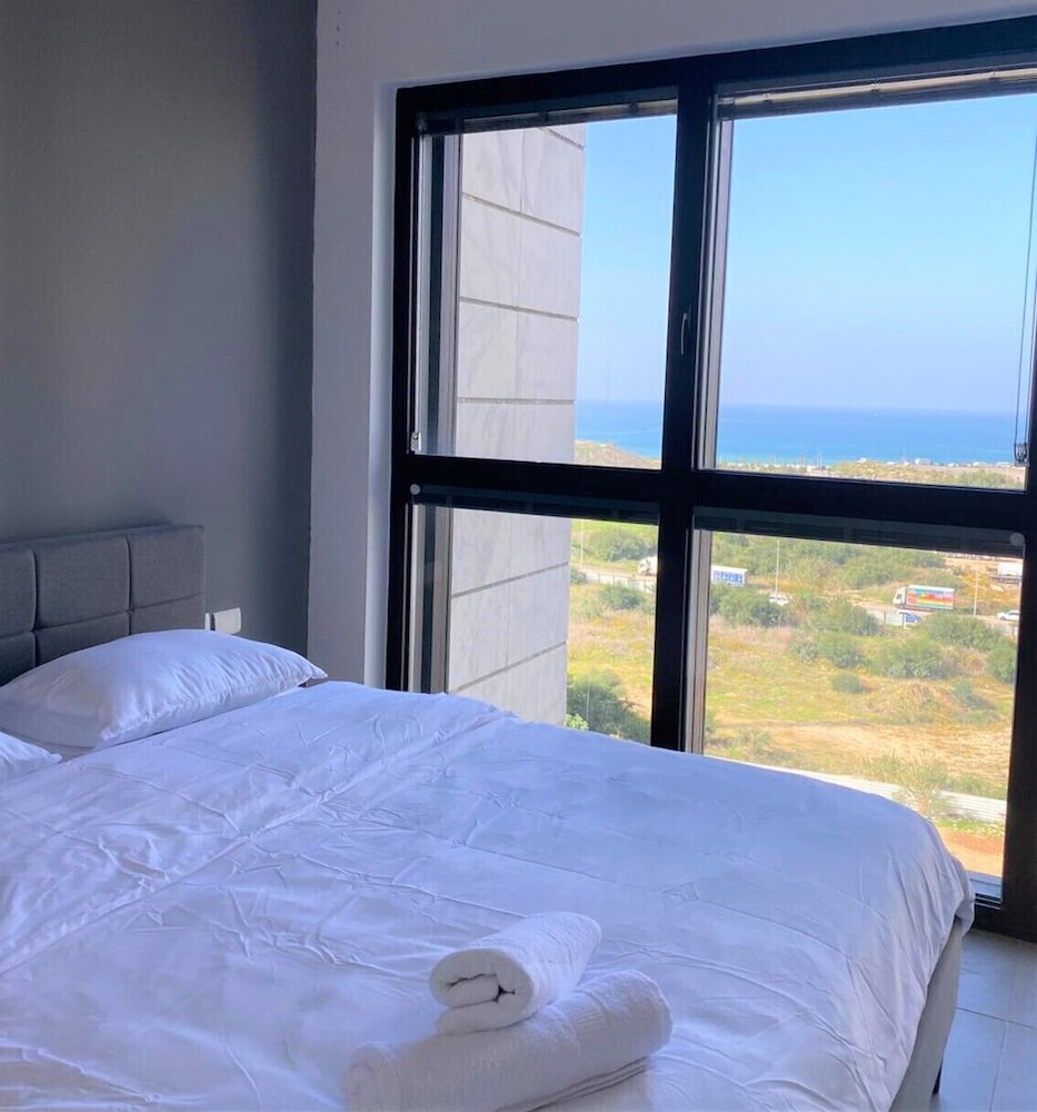 Cool & Urban Apt Luxury Tower Sea View
