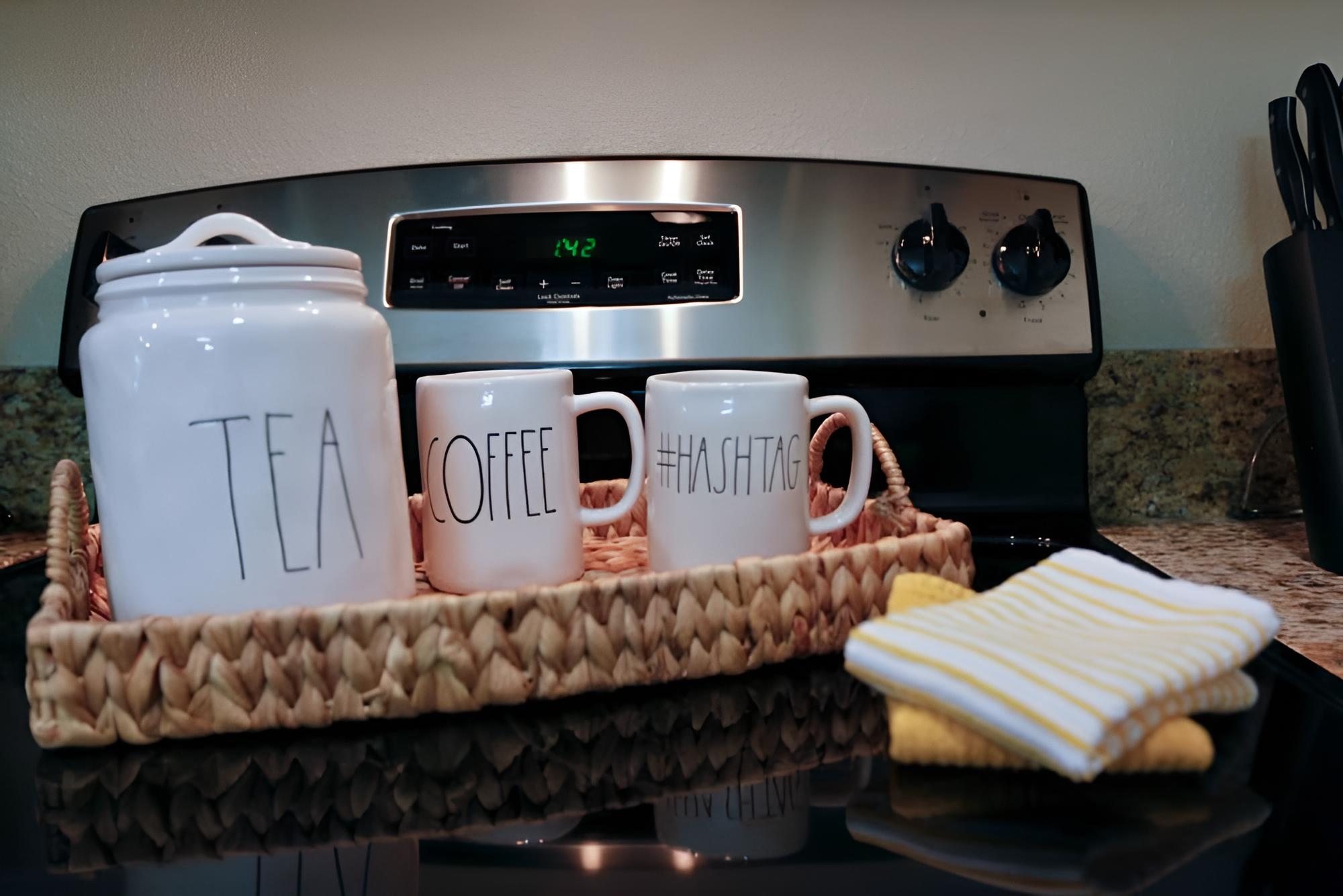 Paradise Palms 2965 - Image 3