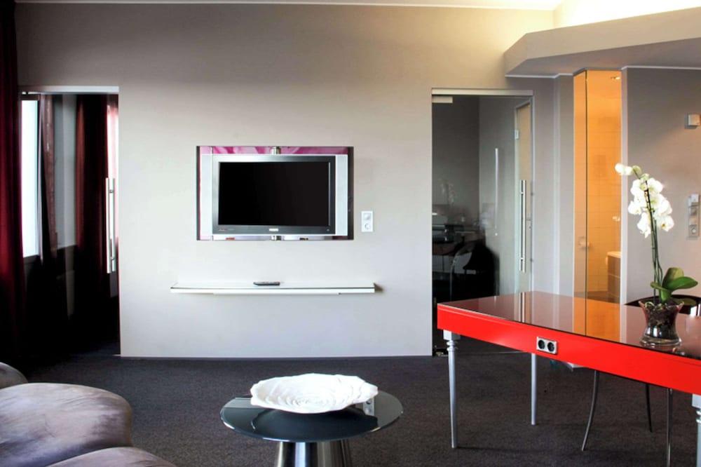 Bergen Vacations - Clarion Hotel Bergen Airport Terminal - Property Image 37