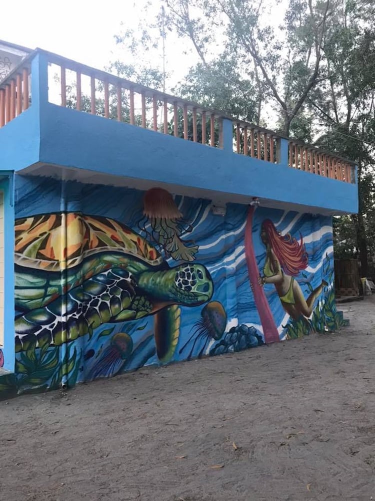 Surf Theori Resort, photo 13