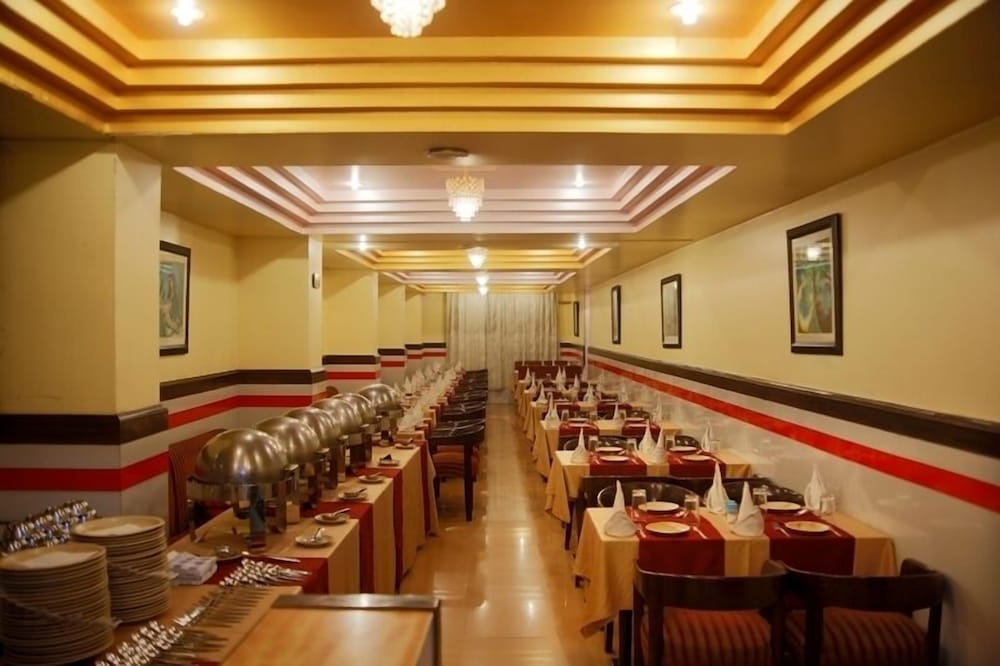 Hotel Shingar, Mandi view 2