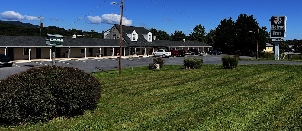 Relax Inn By OYO Natural Bridge I-81