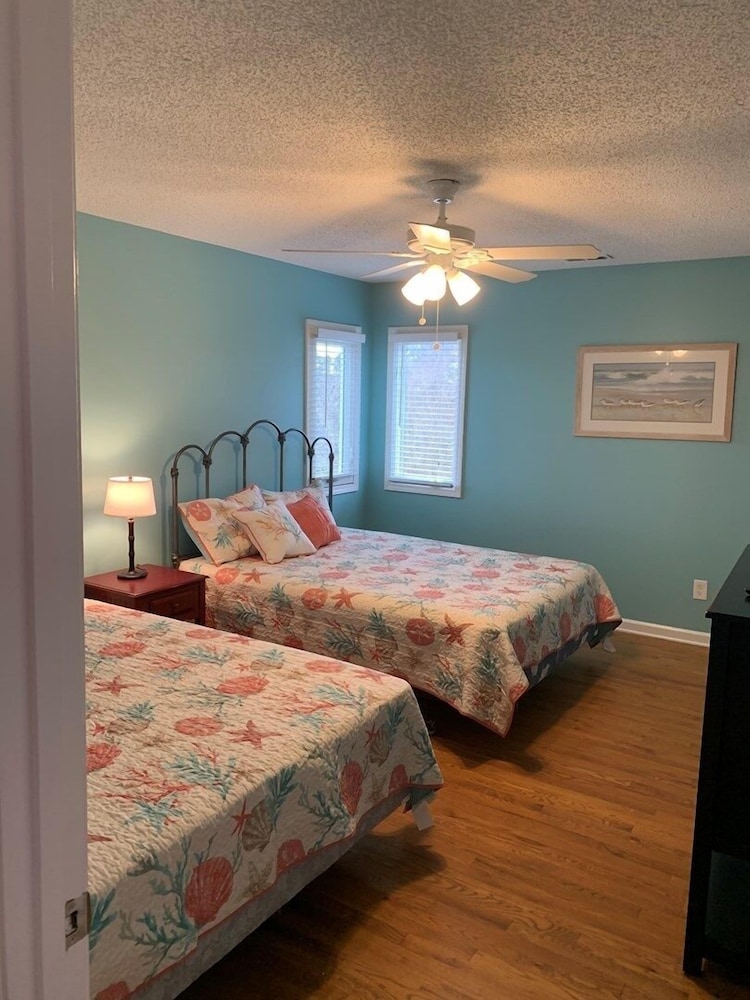 Tortuga 5 Bedroom Home by RedAwning view 2