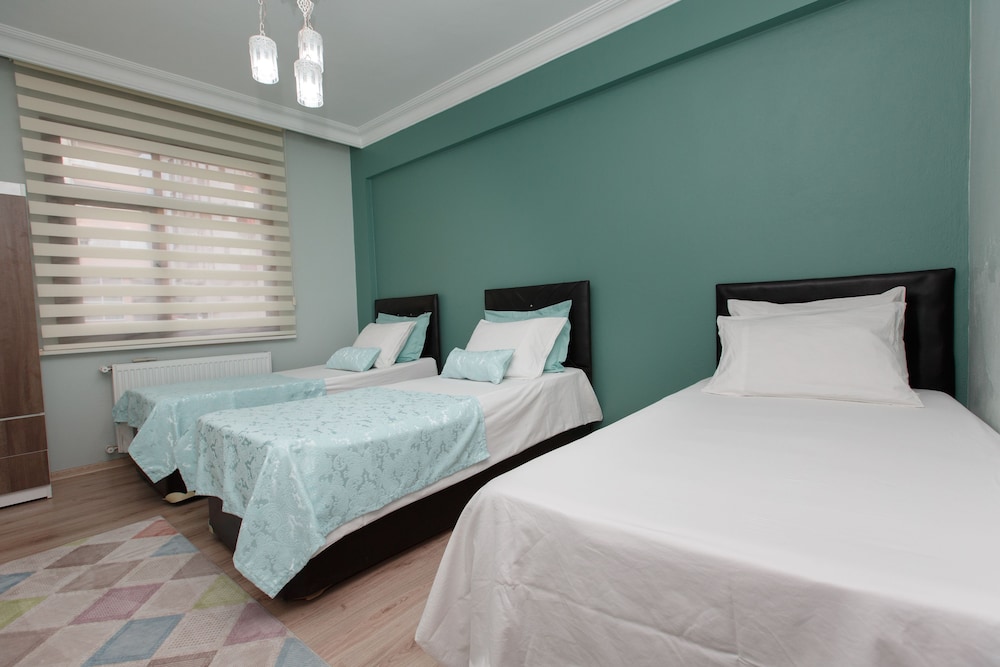 Guven Suite House