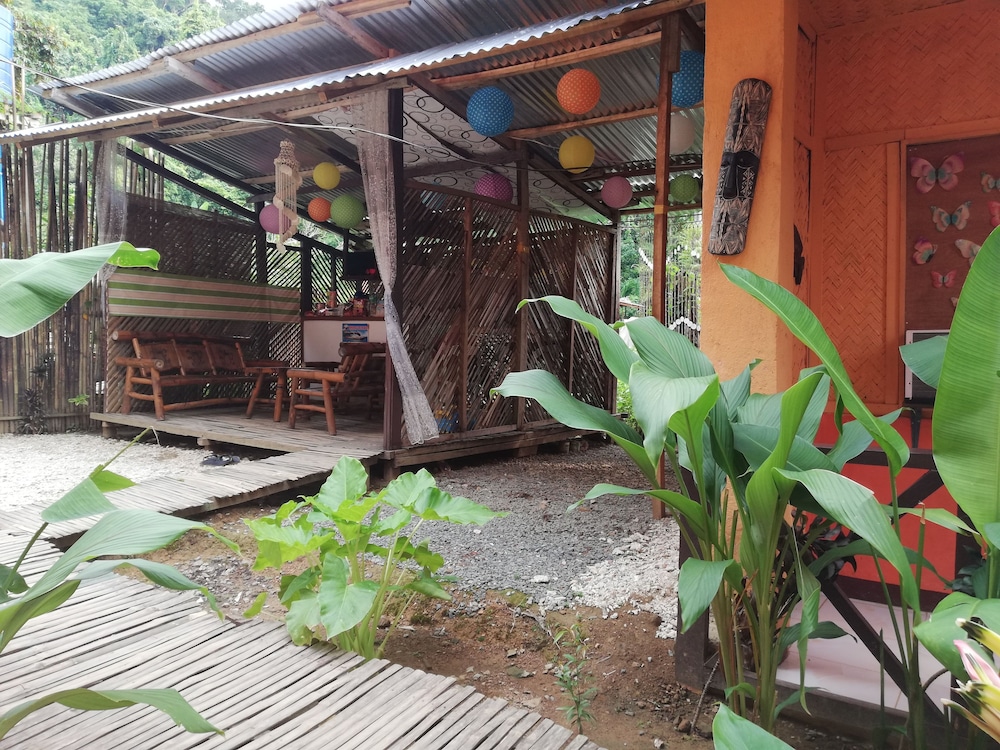 Forest Inn
