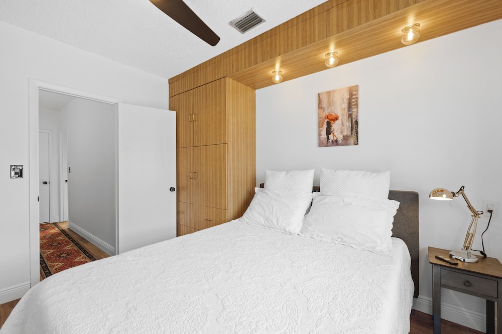 Little Havana Retreat