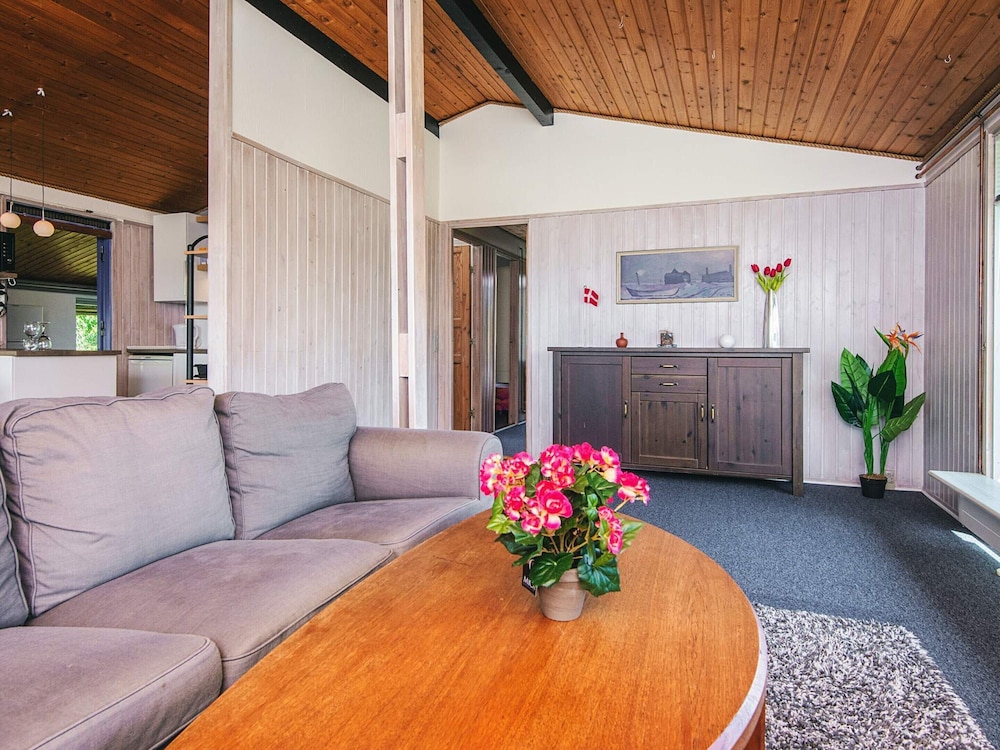 6 Person Holiday Home in Juelsminde