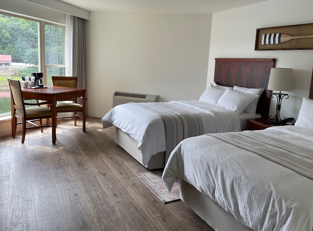 Pittsburgh Vacations - Foxburg Inn - Property Image 3