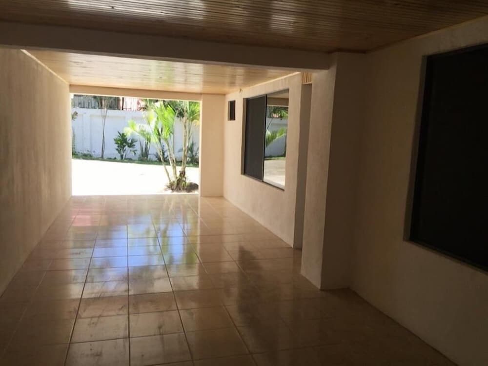 Manuel Antonio Hostel Resort