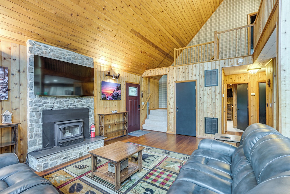 11 Mi to Gettysburg: Serene Home in Fairfield