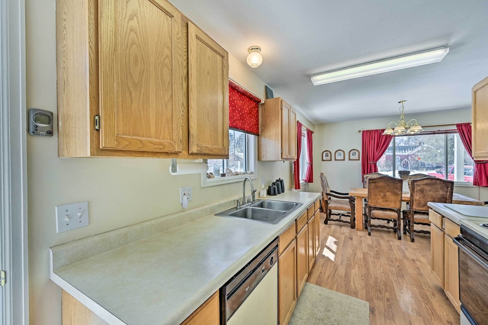 Buena Vista Getaway ~ 1 Mi to Main Street!