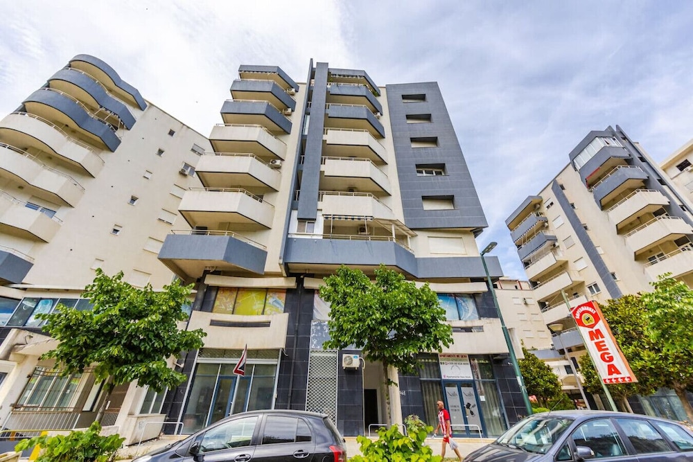 Seaside Stay Apartment