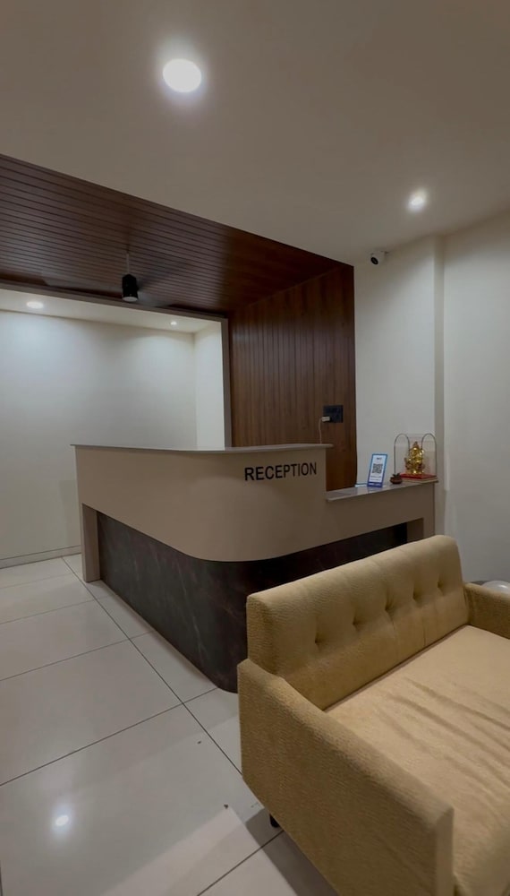 Hotel Tilak