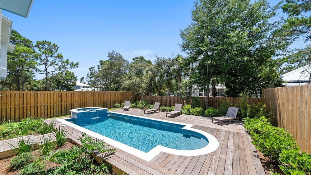 Sand Wand 5 Bedroom Home
