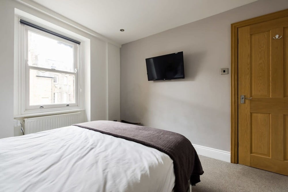 Modern Duplex Near Oxford Street