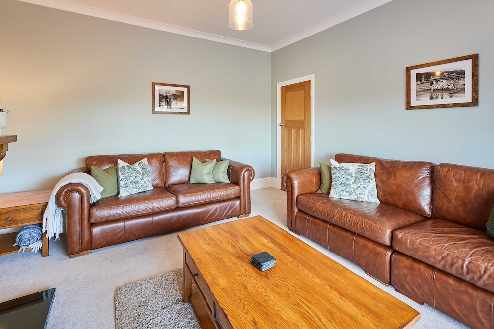 Host Stay Peasholm Place