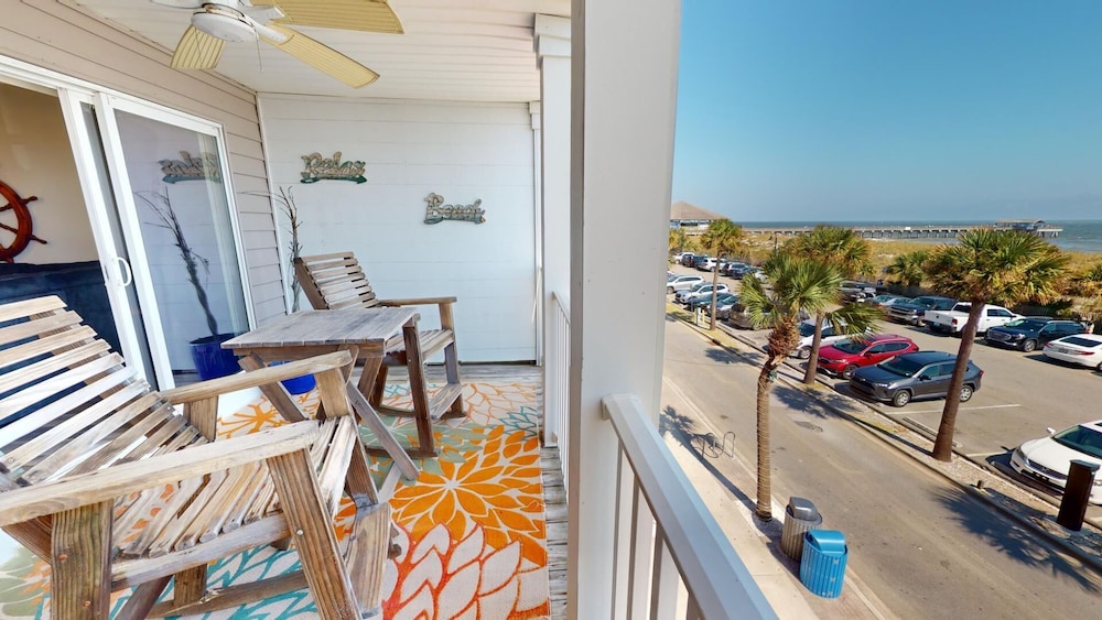 South Beach Ocean E by Tybee Vacation Rentals