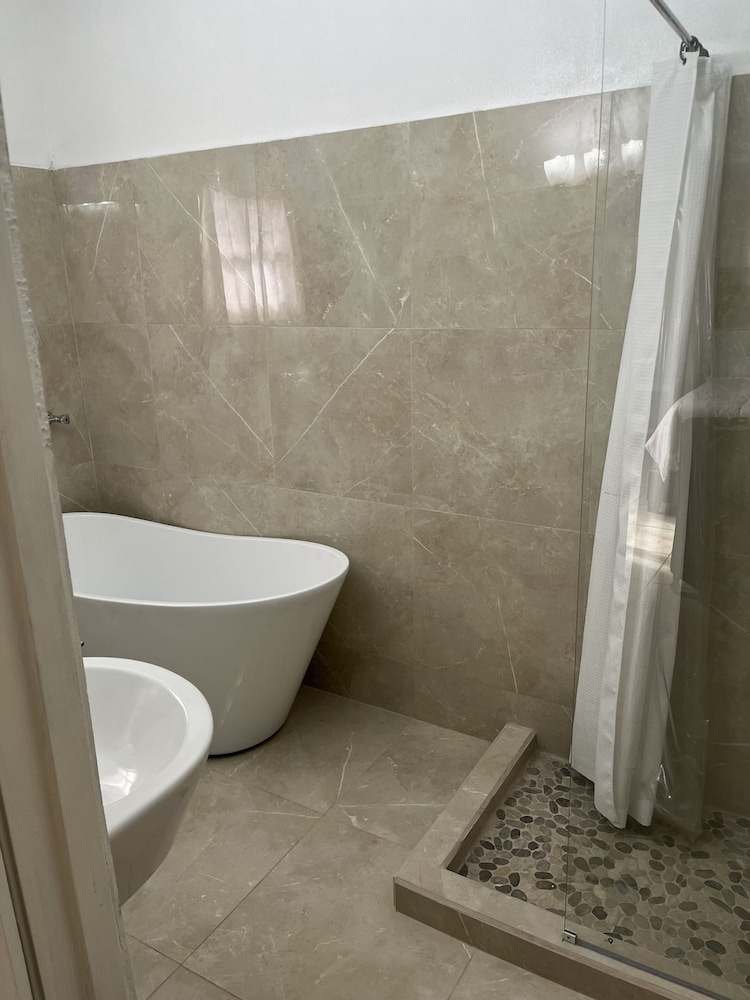 3 Bedroom Villa in Pos Chiquito Sun and Fun 5 Minute Walk to Beach