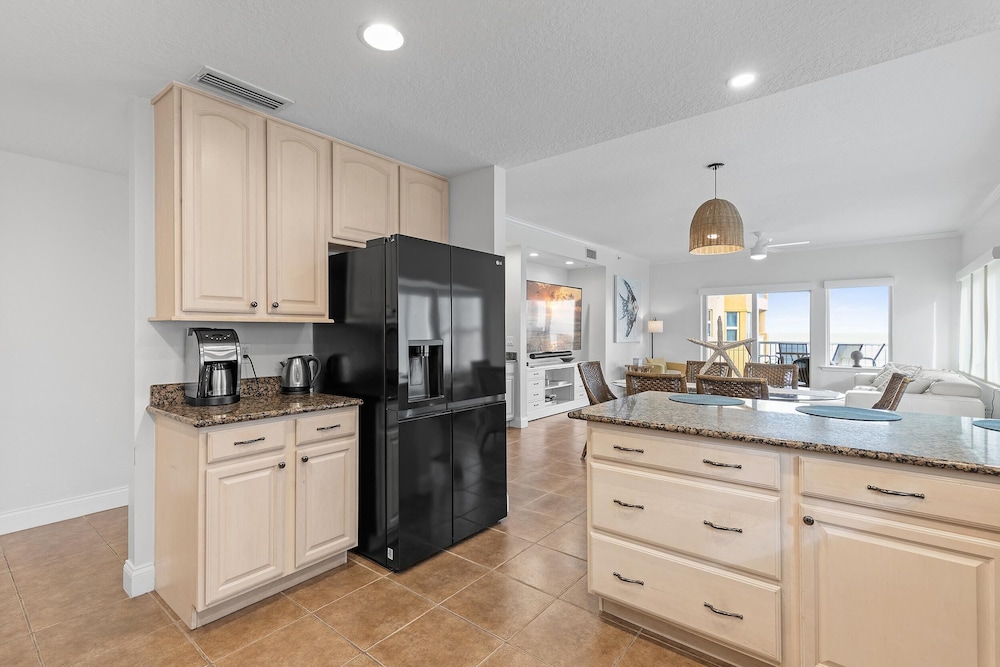 Atlantic Villas 402