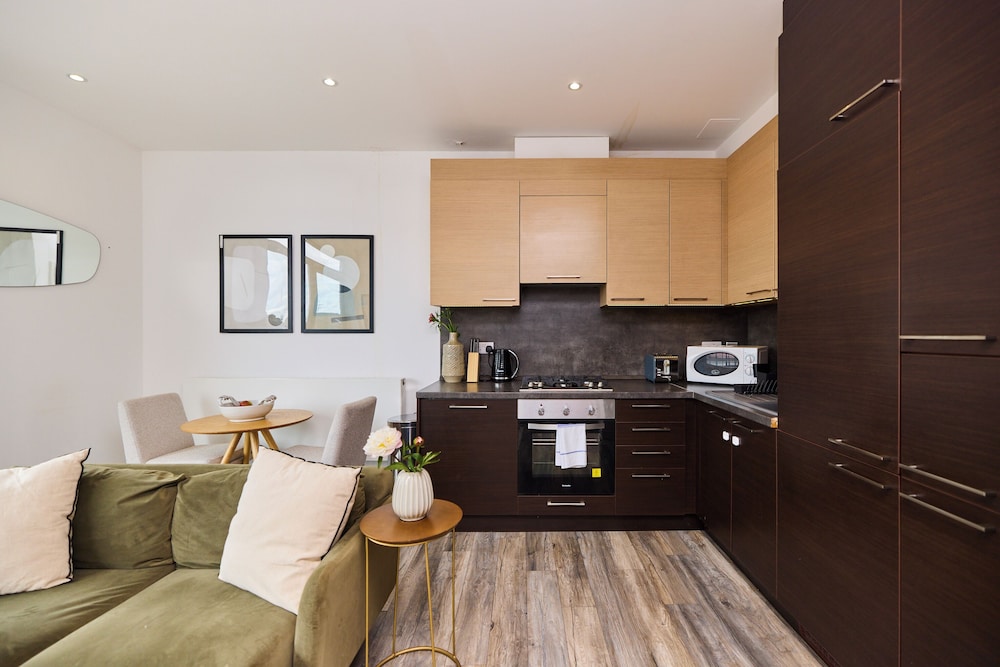 Manor Park One-Bed Escape