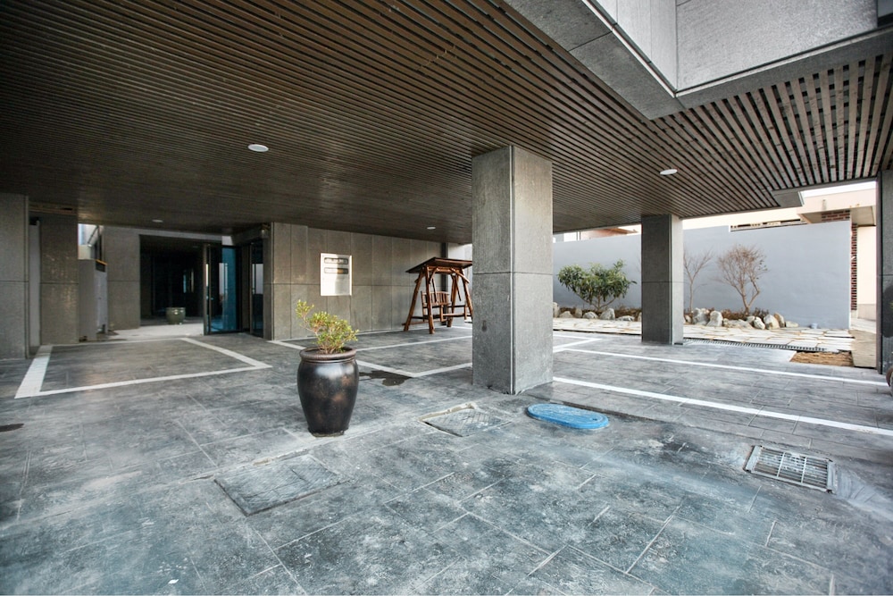 Busan Pension Chaeum