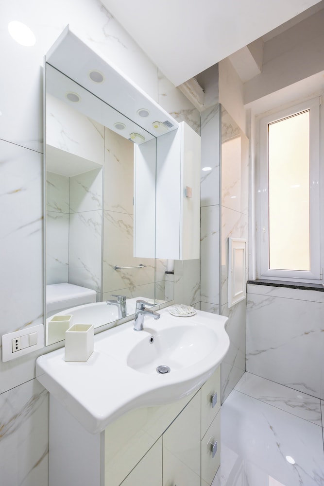Marcellino Comfort House by Napoliapartments