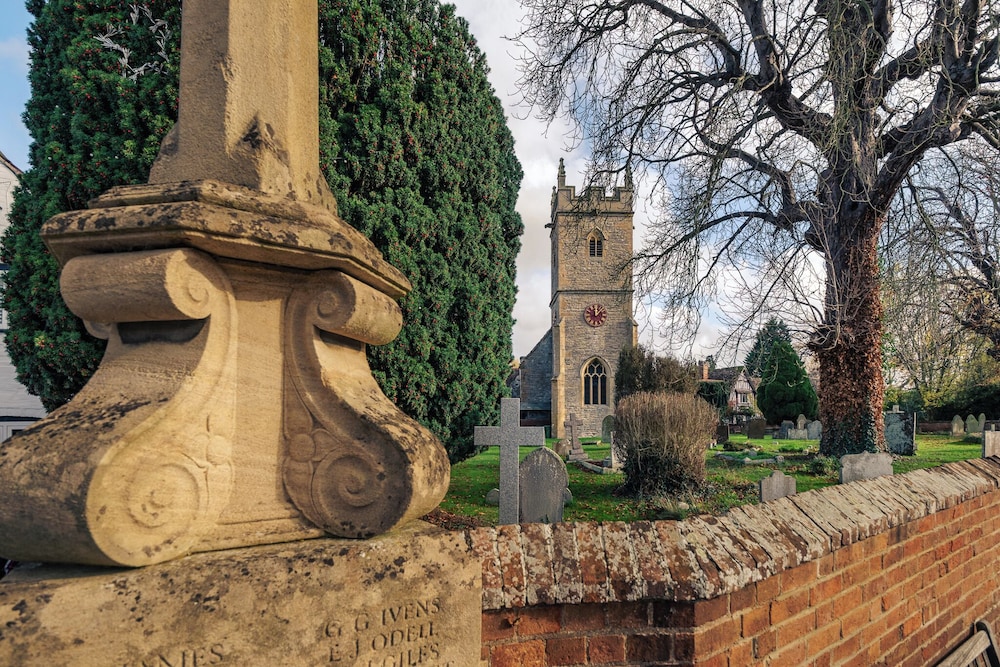 Two Cottages near Stratford-upon-Avon