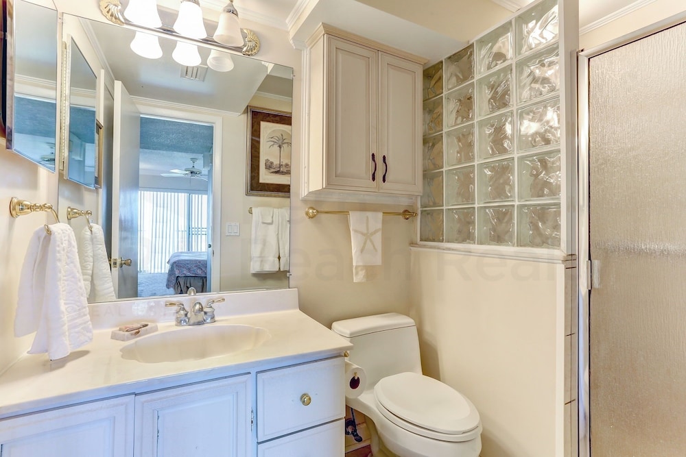 Recently Renovated Beach Condo with Large Patio Deck and Ocean View by RedAwning view 3