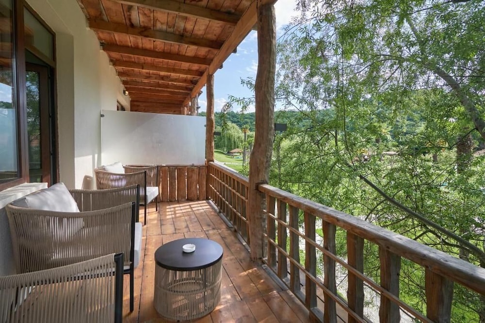 Lopota Lake Resort & Spa