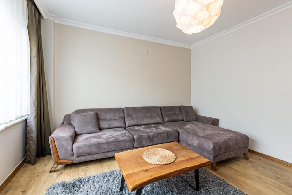 Cozy Flat With Dreamy Bosphorus View in Beyoglu