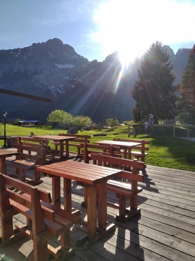 Rifugio La Montanara